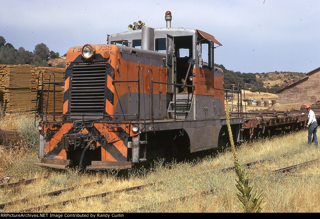 TS 735